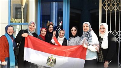 خريجات الأكاديمية الوطنية للتدريب بالشرقية يحثون المواطنين على المشاركة