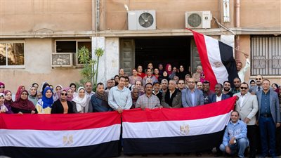 مسيرة حاشدة للفريق الطبي بقنا دعماً للإنتخابات الرئاسية 