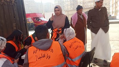 وزير الشباب والرياضة يُشيد بدور مركز شباب أهالينا في توعية المشاركين بالانتخابات 