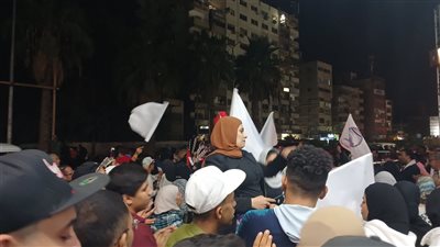 رقص ومزمار بلدي.. ناخبون يختمون اليوم الأخير للانتخابات الرئاسية بالهرم والعمرانية (صور) 