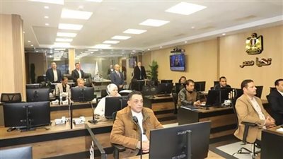 محافظ بني سويف يتابع غلق اللجان الانتخابية  في ختام اليوم الثالث والأخير لانتخابات الرئاسة