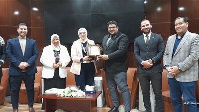 هيئة الرعاية الصحية بالإسماعيلية تكرم تمريض المستشفيات 