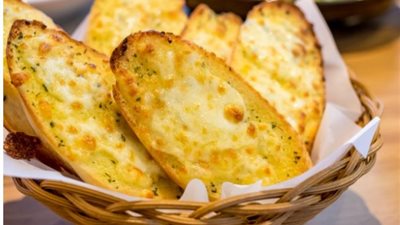 خبز الثوم المقرمش
