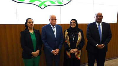 المنظمة العالمية لخريجي الأزهر الشريف تكرم محافظ جنوب سيناء لجهوده في تنمية سيناء