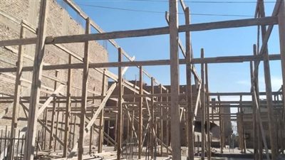 إزالة فورية لحالتى تعدى بقرية أولاد عمرو بقنا