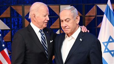 بايدن يختلف مع نتنياهو وشهر العسل ينقضي.. الطبطبة تتحول لاتهام بالتطرف