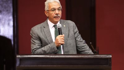 صديق للدفعة 23 طب الأزهر بدمياط: عليكم بتحمل أمانة القسم والحفاظ على أسرار مرضاكم