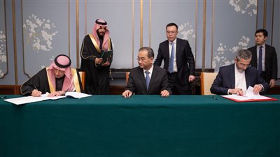 اللجنة الثلاثية السعودية الإيرانية الصينية تعقد اجتماعا الأول فى بكين