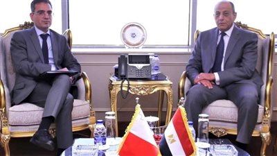 وزير الطيران المدني يبحث مع سفير مالطا عددا من الموضوعات ذات الاهتمام المشترك 