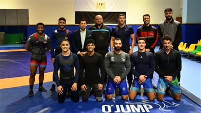 وزير الرياضة يحضر تدريب المنتخب المصري لكرة اليد 
