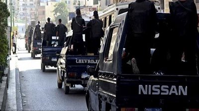 العثور على جثة شاب وبجواره سرنجة ومواد مخدرة