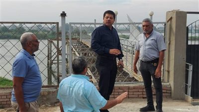 رئيس جهاز المنيا الجديدة يتفقد منظومة مياه الشرب والصرف الصحي بالمدينة.. صور