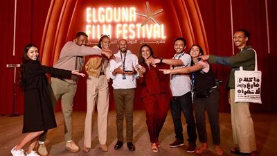 محمد كردفاني مخرج فيلم وداعاً جوليا يحصد جائزة مجلة فارايتي بمهرجان الجونة