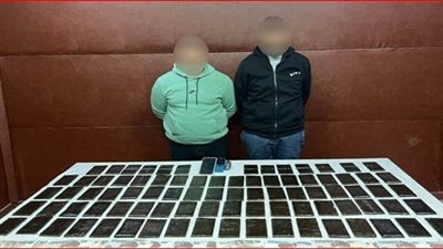 القبض على عاطلين بـ 8.5 كيلو جرام حشيش