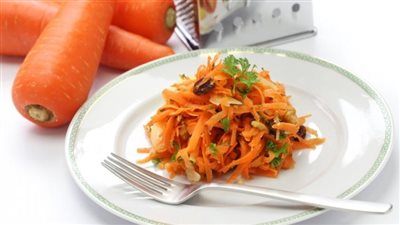 طريقة تحضير سلطة الجزر بالشبت.. تحارب أمراض القلب والسرطان