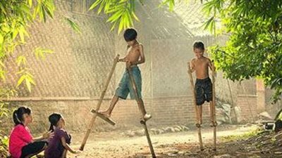 اللهو في الهواء الطلق يحسن نظر الأطفال