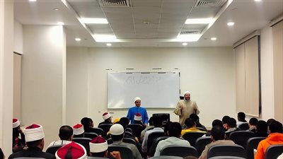البحوث الإسلامية ينظم برنامجًا تدريبيًا على فنون الدعوى لطلاب الأزهر