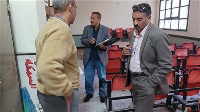 مدير تعليم نجع حمادي يتفقد مدرستي عزبة دنقل الإبتدائية ونجع الغليظ 