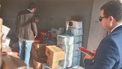 ضبط 20 طن مخلل غير صالح للاستهلاك الآدمي بالرياض بكفر الشيخ