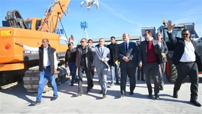 محافظ الغربية يرافق اللجنة المشتركة للتفتيش على المعدات الهندسية
