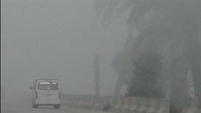 الشبورة تغيم على طريق أسيوط الزراعي