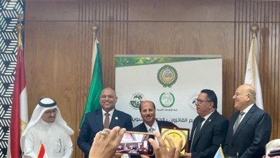 رئيس البرنامج القومي لتطوير الأرز يفوز بالجائزة السنوية للأمن الغذائي العربي  2022