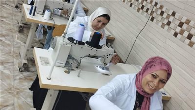 وزارة العمل تفتتح برنامجًا تدريبيًا لفتيات بورسعيد على مهنة التفصيل والخياطة