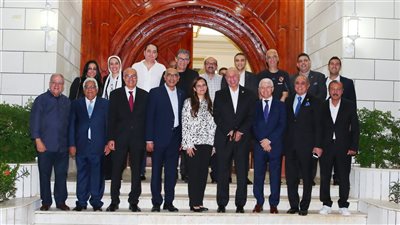 القنصل العام في جدة يستقبل بعثة النادي الأهلي والاتحاد العام للمصريين في السعودية.. صور