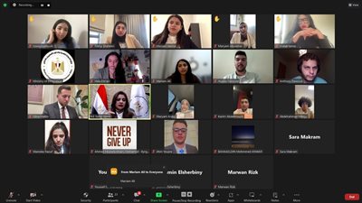 عمل منصة بخبرات الشباب المصريين الدارسين في الخارج.. تفاصيل