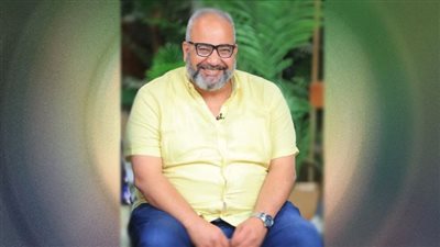 بيومي فؤاد متهم بالخيانة.. والجمهور يعلن الحرب عليه: الإسرائيلية تليق بك (القصة كاملة)