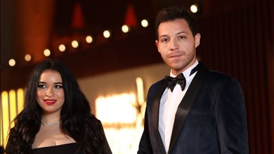 ختام مهرجان الجونة السينمائي 2023| الظهور الفني الأول لـ محمود حجازي وزوجته
