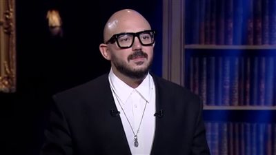 العسيلي يعلن مفاجأة عن عدد زيجاته ويكشف سبب إنهاء بعضها بالطلاق.. فيديو
