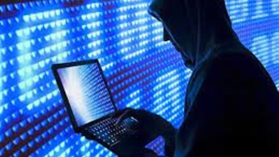   ضبط عصابة تدير تطبيقا إلكترونيا وتنصب على المواطنين في 3 ملايين جنيه   