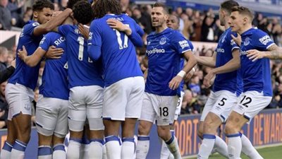 بيكفورد يوقع على عقد طويل الأمد مع إيفرتون