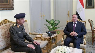 السيسي يستقبل وزير الدفاع والإنتاج الحربي