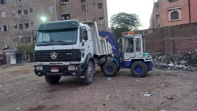حملة مكبرة لرفع المخلفات بقروي جراجوس فى قوص 