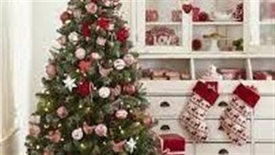 أصل حكاية شجرة الكريسماس.. أيقونة الاحتفال برأس السنة 