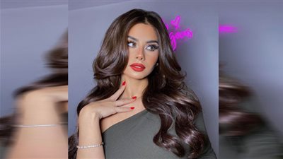 منة عرفة تورط نفسها دينيًا بتصريح صادم عن المساكنة قبل الزواج.. حرام ولكن!