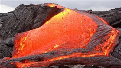 تدفق حمم بركانية.. الحكومة الإندونيسية ترفع حالة التأهب بعدة مناطق 