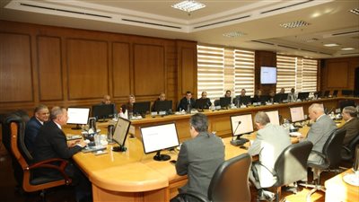 محافظ كفرالشيخ يشارك في اجتماع مجلس الجامعة ويستعرض المشروعات التنموية