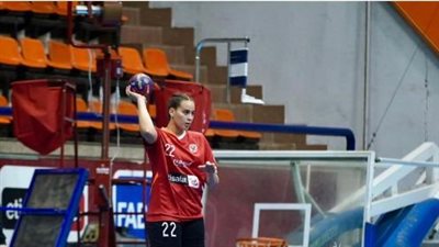 سيدات يد الأهلي يتأهلن إلى نصف نهائي كأس مصر