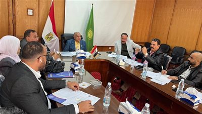 الاول لبيع السلع المخفضة بالجمهورية .. تجارية الإسماعيلية تناقش ملف تطوير معرض المنتزه
