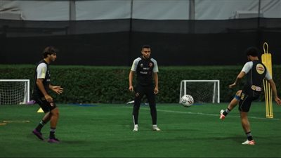 اليوم..الأهلي يخوض مرانه الأخير استعدادا لفيوتشر