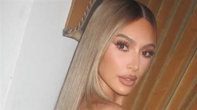  كيم كارداشيان تتخلى عن رمز السيد المسيح في الكريسماس (تفاصيل وصور)