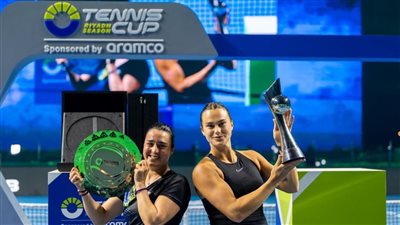 إشادة جماهيرية بـ