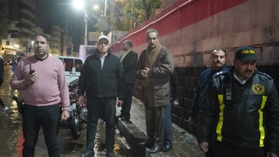 محافظ الغربية يتابع جهود رفع نواتج الأمطار بالمراكز والمدن 