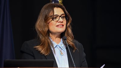 حصاد الهجرة 2023.. محفزات وخدمات للمصريين بالخارج شكّلت أوعية بديلة لتحويل العملة الصعبة 