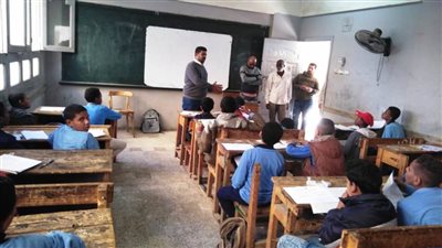 أسوان: ندوات تعريفية لنشر ثقافة السلامة والصحة المهنية بالمعاهد الأزهرية