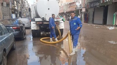 استمرار رفع تراكمات مياه الأمطار بشوارع المنوفية