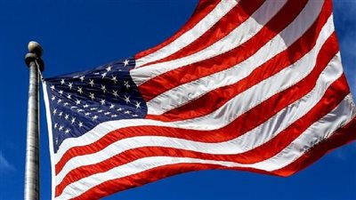 القيادة المركزية الأمريكية تعلن تدمير زورق مسير تابع لجماعة الحوثيين